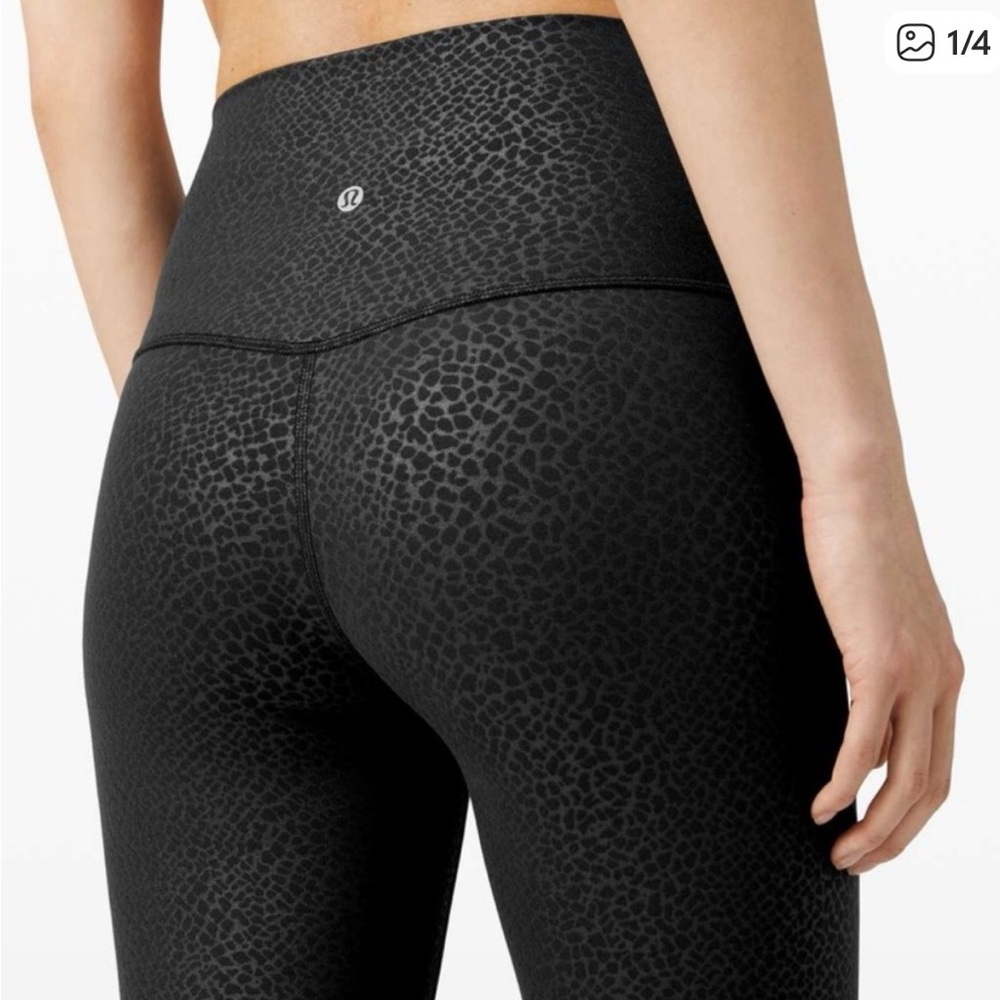 lululemon athletica excellent condition Align size 8, 28” inseam